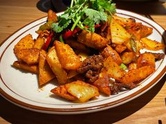 -纳鲁孜·新疆特色餐厅(上海悦荟广场店)