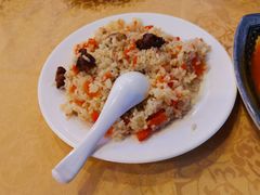 -维吾尔餐厅(宜山路店)