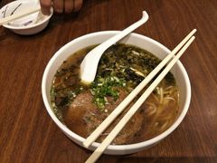 -大食代美食广场(上海中心店)