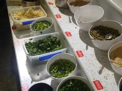 -钢管厂五区小郡肝串串香(通锦桥店)