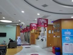 -雅悦齿科(顾村公园店)