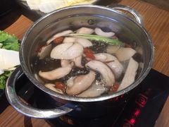 菌汤小火锅-百年老妈火锅(中原万达店)