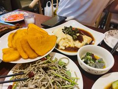 -玫瑰红烤羊排(北新桥三条店)