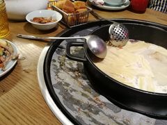 -三人行骨头王火锅(长寿店)