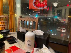 -沪小胖小龙虾(淮海中路旗舰店)