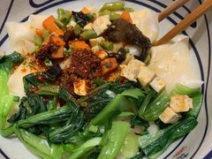 -陇上秦轩西安biangbiang面(EFC欧美金融商业城店)
