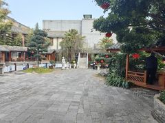 -香麒园·过桥米线·南湖雅宴