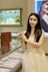 -周生生Chow Sang Sang(东方店)