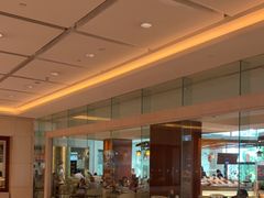 -怡咖啡海鲜自助餐厅(浦东香格里拉店)