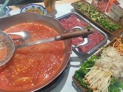 -王奋斗贵州酸汤牛肉火锅