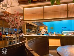 -蜜桃餐厅·伴山(湖滨商业街店)