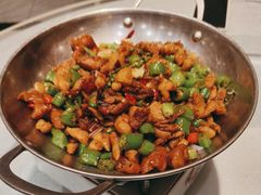 -辛香味烧鱼馆·非遗技艺·排骨红烧肉(光谷医药园店)