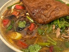 -梅溪·小伙子干挑面(安吉总店)