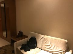 -武汉武昌站街道口华美达安可酒店