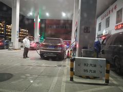 -中国石化益特诺加油站