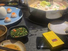 -新草堂锅物料理(泉城路店)