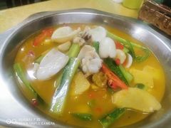 -六弟特色小馆(人民新村店)