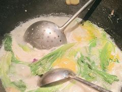 -陈大锅·岳阳鱼馆·地道岳阳菜(美食街店)