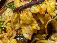 -毛辣果·贵州红酸汤牛肉火锅(西单店)
