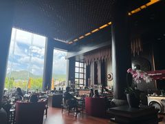 -时光吧·大堂吧·丽江和府洲际度假酒店