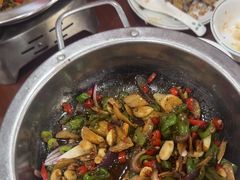 -湖南人家湘菜馆(镇江路店)