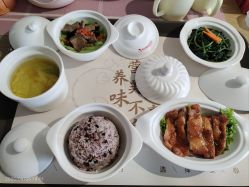 -星玥国际月子中心(天通苑店)