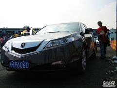 -汽车梦工场汽车电影院