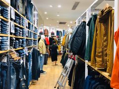 -优衣库(上海虹口龙之梦店)