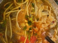 -旺福·贵州酸汤牛肉火锅(陆悦天地店)