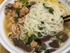 -文山荷鲜居(翠湖店)
