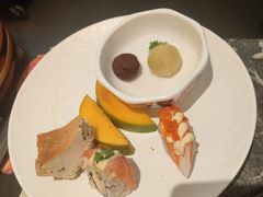 -牛YO寿喜烧·铁板烧和牛火锅自助(市府恒隆店)