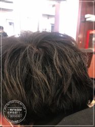 -一東造型烫发染发