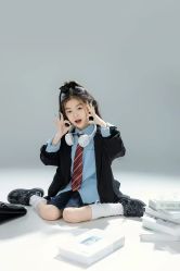 -小熊维尼高端儿童摄影(南山店)