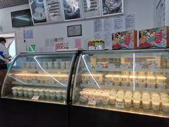 面包甜点陈列柜-三元梅园(团结湖店)