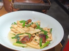 -吃饭皇帝大(合生汇店)