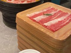 -一绪に寿喜烧(荟聚店)