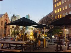 -Ribs & Burgers The Rocks