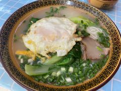 -肇兴特色牛肉粉