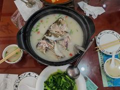 -万佛湖许老大铁锅鱼(黑金冠店)