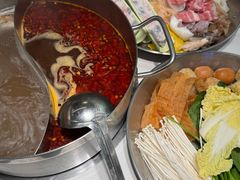 -捞小鲜虾滑海鲜自助火锅(嵊州吾悦店)