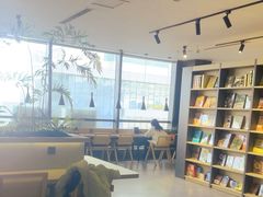 -魔方城市书房(中街益田店)
