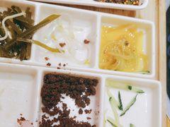 贵阳丝娃娃-苗乡楼·酸汤鱼·贵州菜(成都悠方店)