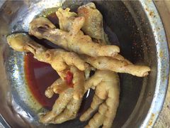 二孃鸡爪爪(东风店)-二孃鸡爪爪(东郊记忆店)
