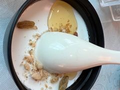 -汗腾格里·风味餐厅(新疆驻京办店)