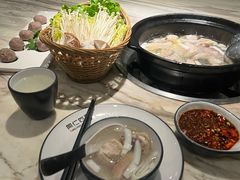 -同仁四季椰子鸡(福田东园总店)