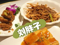 -刘胖子家常菜·蹄花焖藕(江汉路总店)