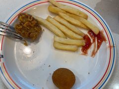 -牛排叔叔自助餐厅(太原龙湖万达店)