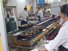 自助取餐区-红星光发煲仔饭(大石街店)