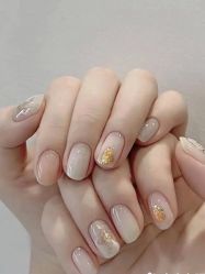 -悦指间美甲美睫
