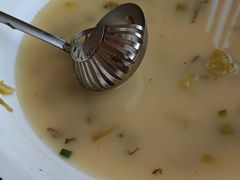 -严记小天府酸菜鱼(西四路店)